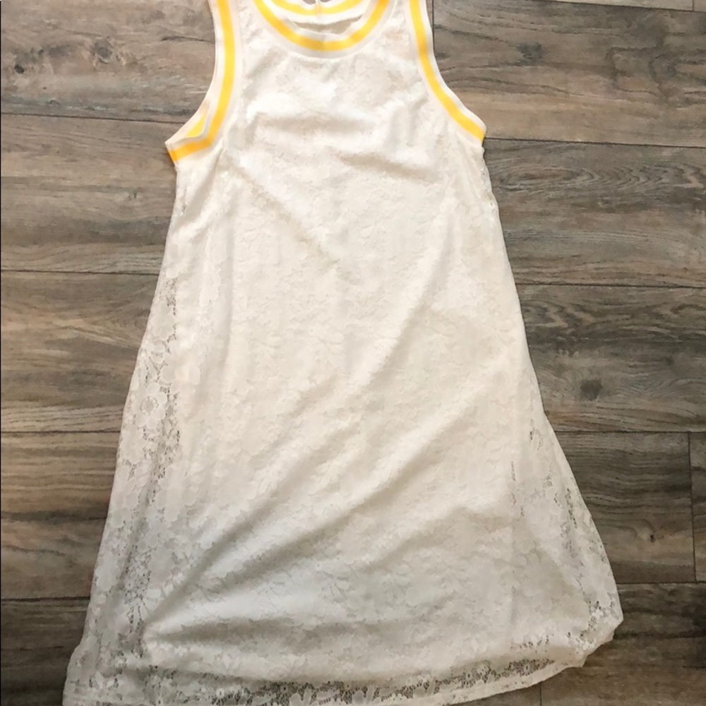 White lace dress